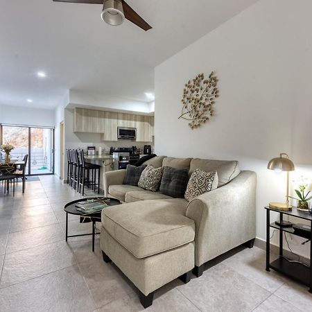 Pedregal Towers Apartment Кабо Сан Лукас Екстериор снимка