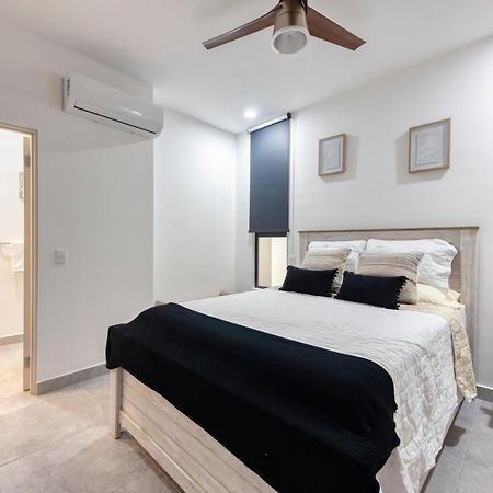 Pedregal Towers Apartment Кабо Сан Лукас Екстериор снимка